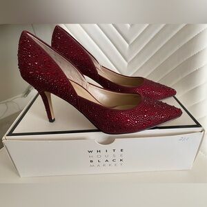 White House Black Market. Beautiful Sparkly Deep Garnet shoes,  Size 8